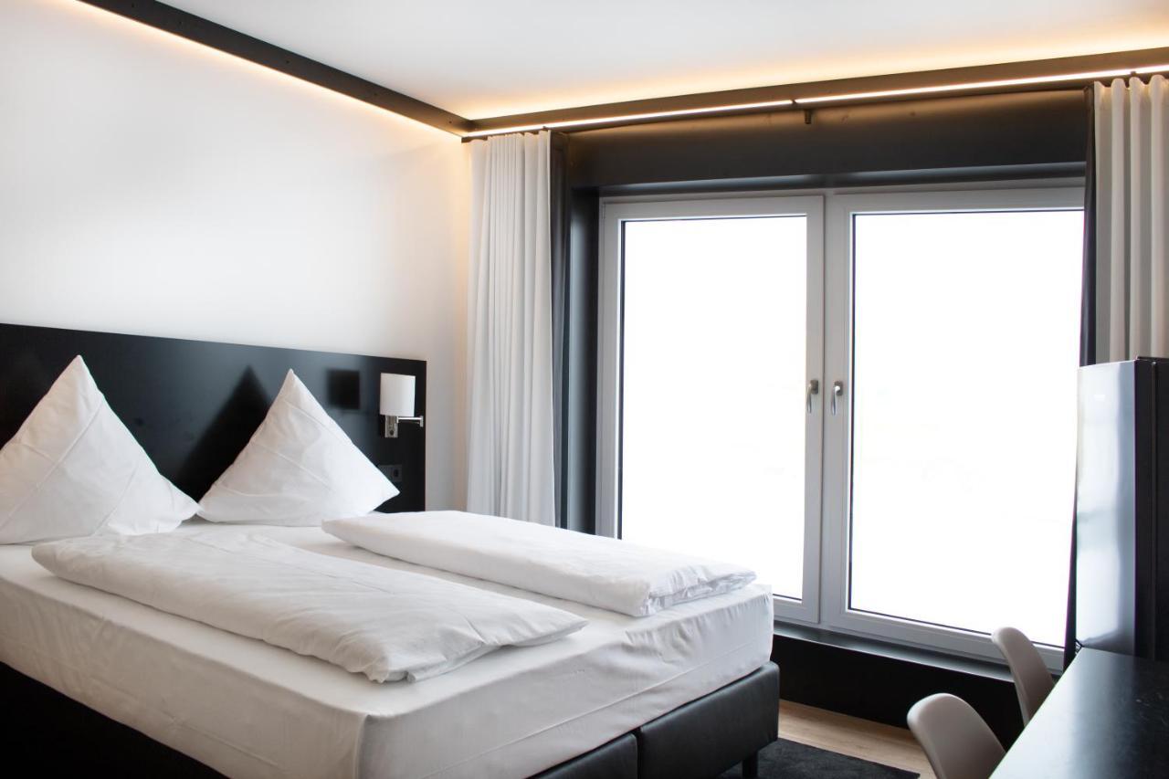 Men Hotel By Wmm Hotels Mengen Екстериор снимка
