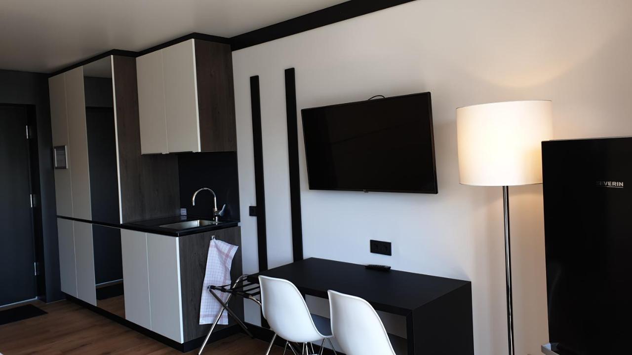 Men Hotel By Wmm Hotels Mengen Екстериор снимка